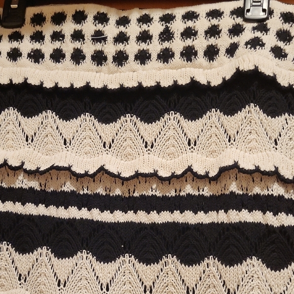 Anthropologie Black and White Maxi Pencil Skirt with Ruffles - Picture 4 of 5